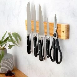 The Better House Knives & Accessories Bamboo Magnetic Bar